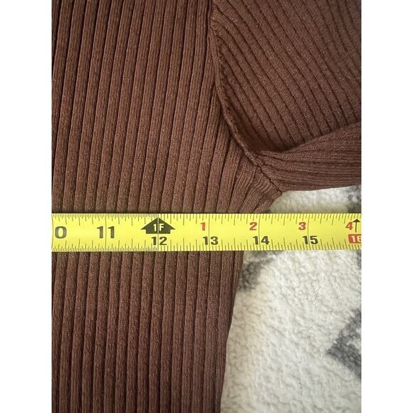SHOW ME YOUR MUMU Fran Chocolate Brown Ribbed Faux Fur Cuffs Top Sz L NWT - Picture 9 of 10